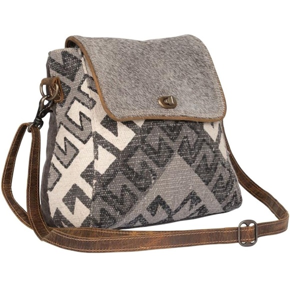 Myra Bag | Stormy Love Shoulder Bag - Picture 7 of 7